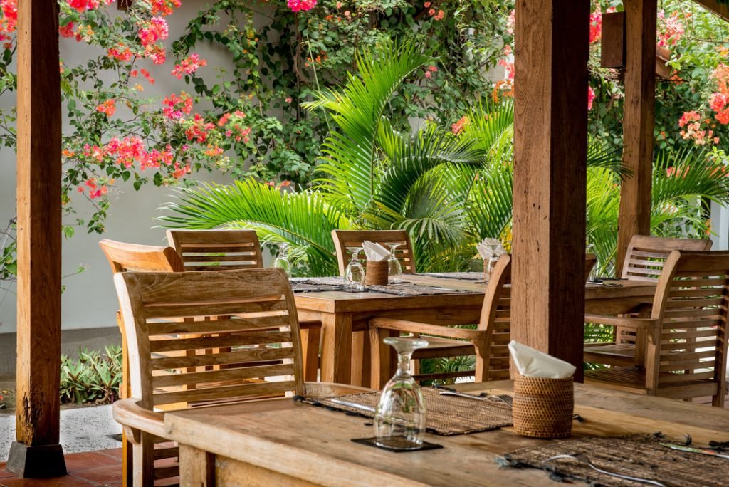 Sushi restaurant in Gili Air by sea side